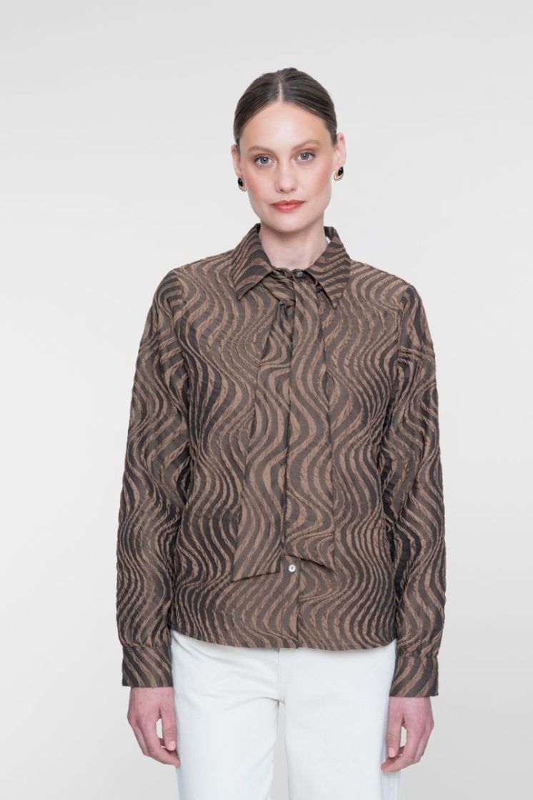  000775 brown