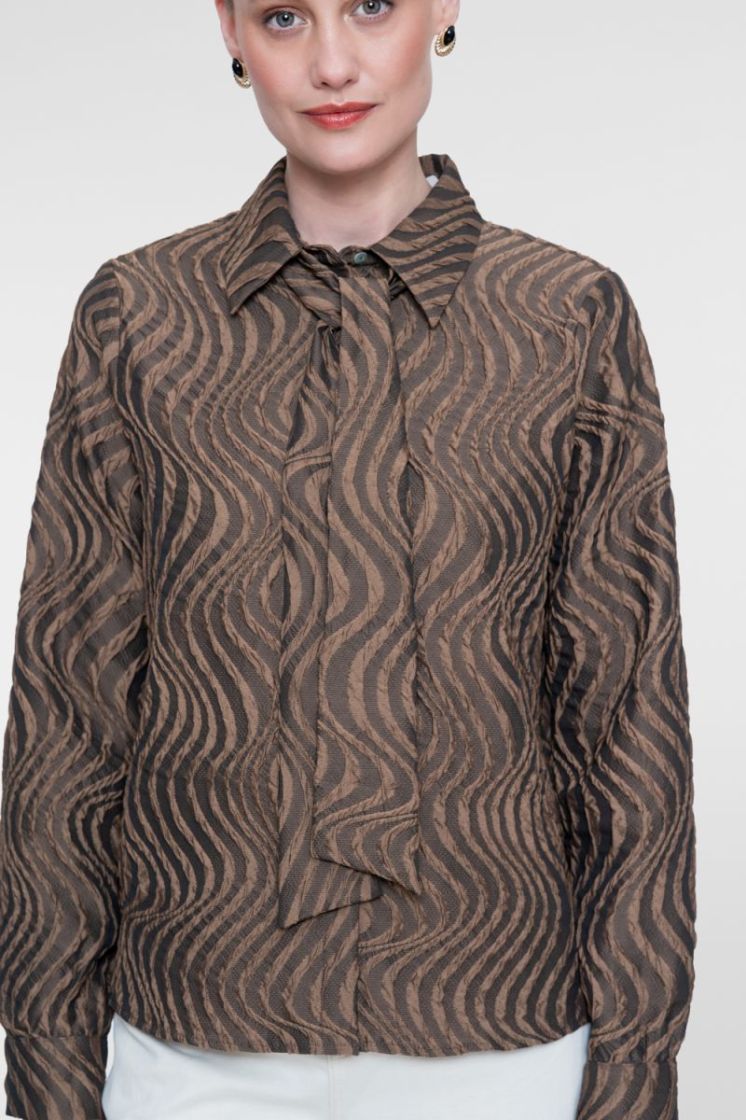  000775 brown