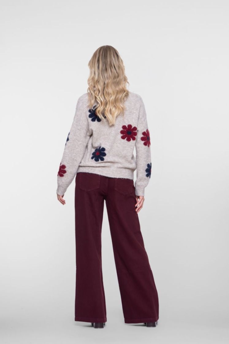  000480 burgundy