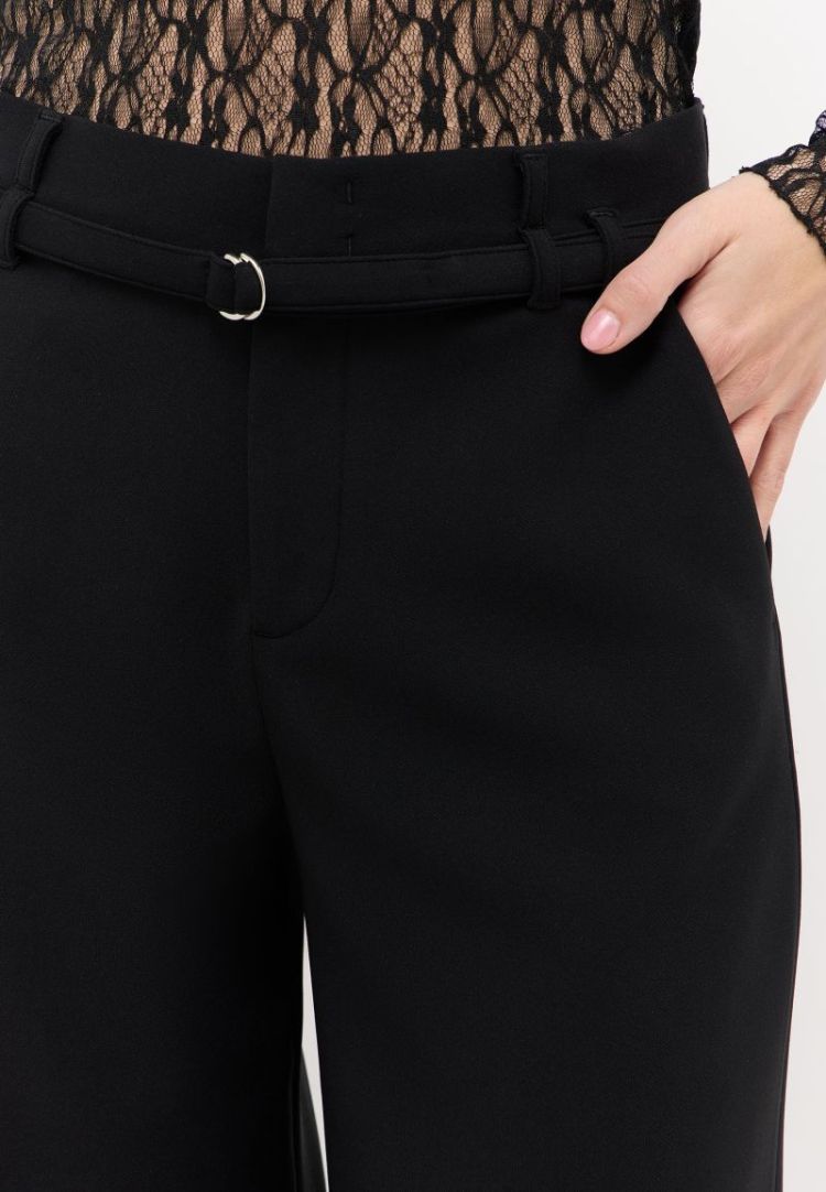 10 black