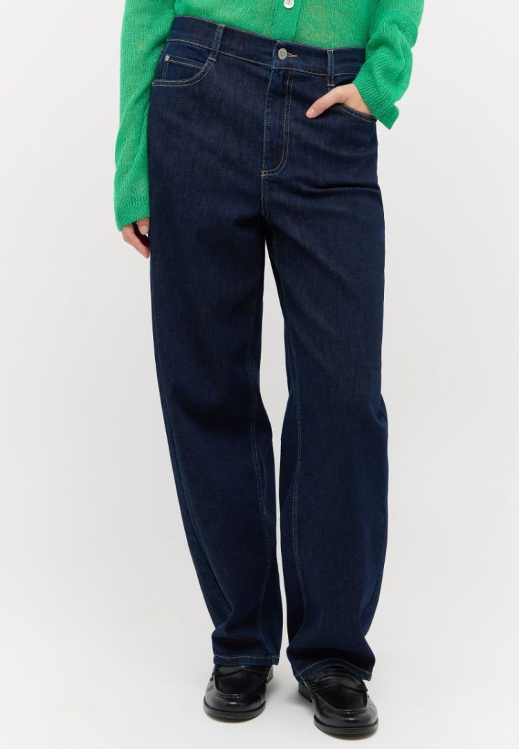 31 dark indigo