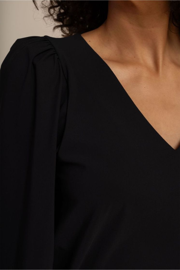  9000 black