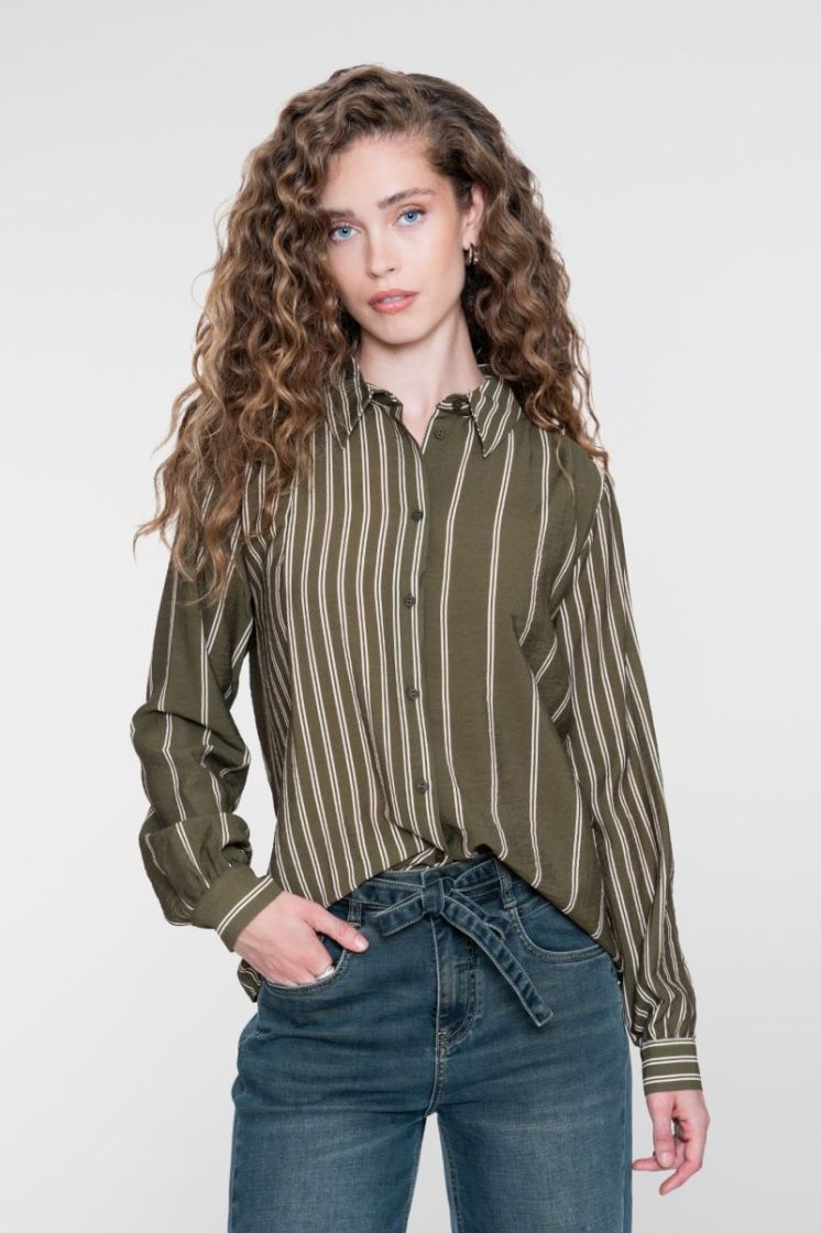  000560 olive