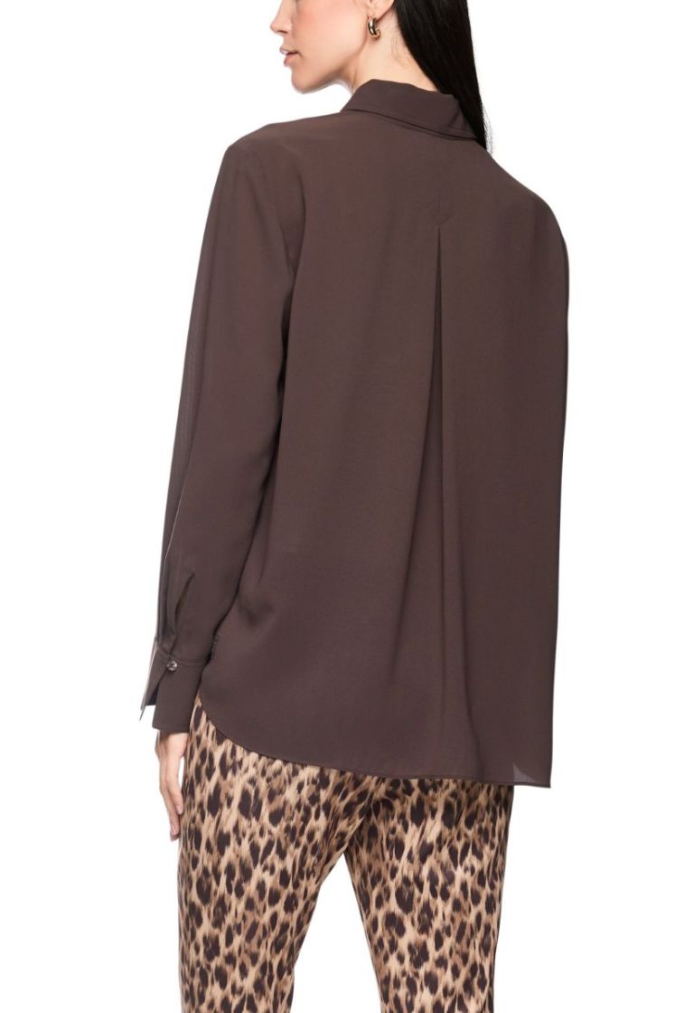 697 seal brown