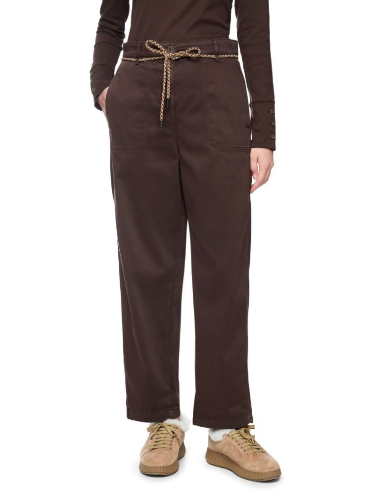 697 seal brown