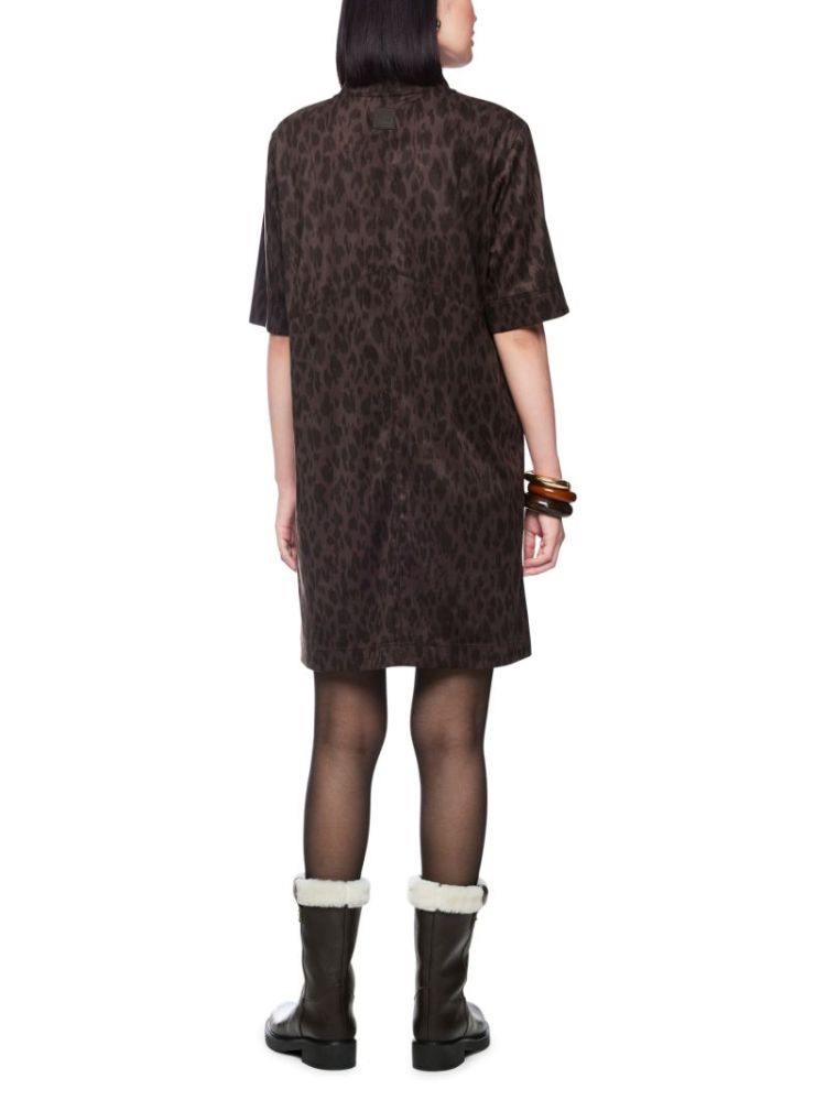 697 seal brown