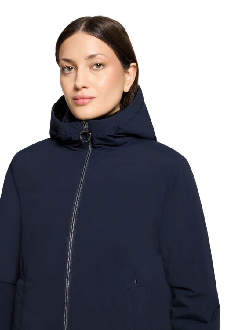8538 Deep Navy